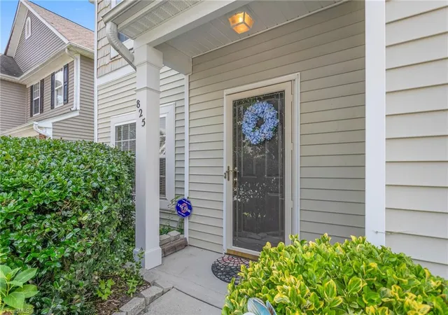 Photo 3 of Single family home for sale at 825 Hedgepath Ter, High Point, NC 27265 | MLS# 1230467 | Listing updated on 2026-08-30