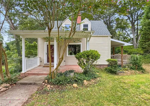 Photo 1 of Single family home for sale at 509 College St, Eden, NC 27288 | MLS# 1233834 | Listing updated on 2026-08-29