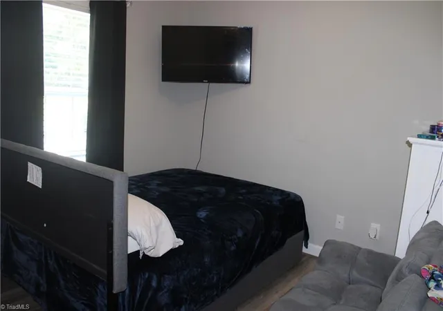 Photo 4 of Single family home for sale at 226 Cracklin Dr, Asheboro, NC 27203 | MLS# 1233356 | Listing updated on 2026-09-28