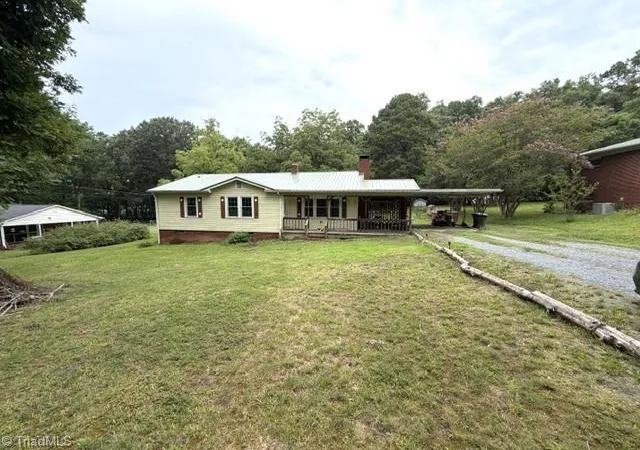 34th image of 326 Northwood Dr, Asheboro, NC 27203 | MLS# 1229498