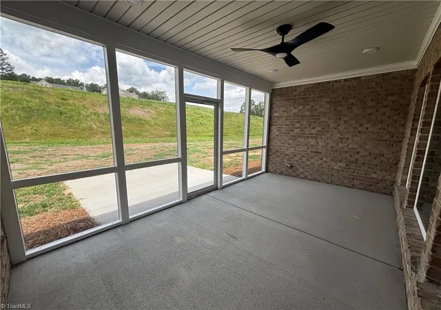 18th image of 163 Green Forest Ct, Winston Salem, NC 27107 | MLS# 1220132
