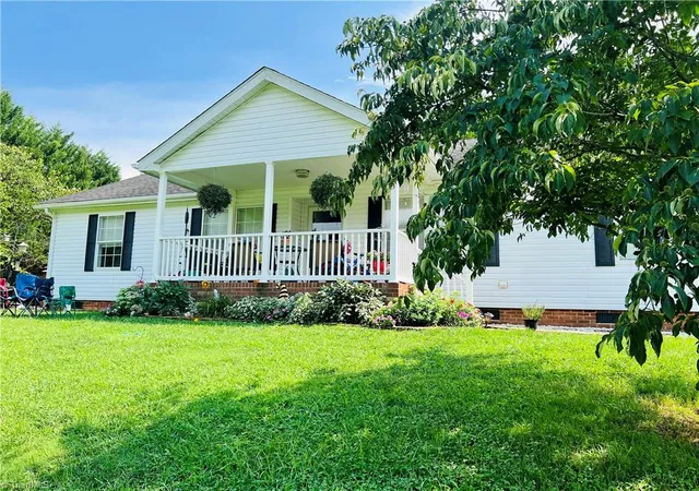 1st image of 124 Glenhaven Wy, Dobson, NC 27017 | MLS# 1231510