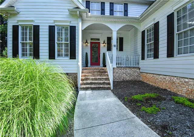 2nd image of 18 Heathrow Ct, Greensboro, NC 27410 | MLS# 1229280
