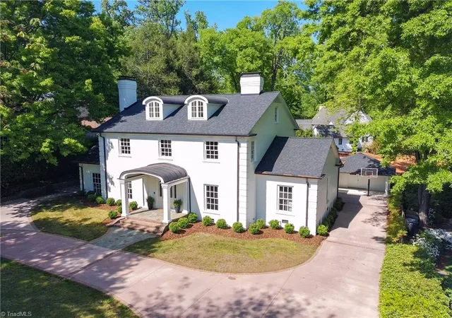Photo 3 of Mansion for sale at 306 Meadowbrook Ter, Greensboro, NC 27408 | MLS# 1216603 | Listing updated on 2026-08-28