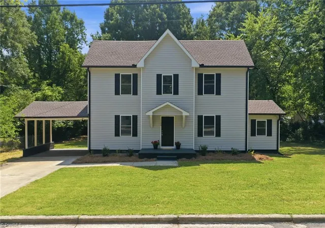 Photo 1 of Single family home for sale at 1108 Hawthorne Ln, Burlington, NC 27215 | MLS# 1228747 | Listing updated on 2026-07-28