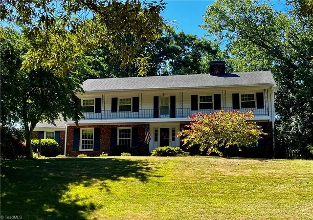 Photo 1 of Sale Pending at 3011 Henderson Rd, Greensboro, NC 27410 | MLS# 1234119 | Listing updated on 2026-09-11