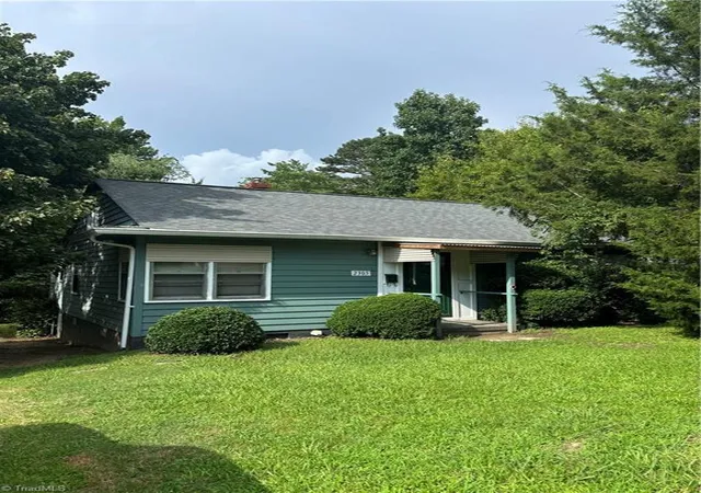 Photo 2 of Sale Pending at 2305 E Lexington Ave, High Point, NC 27262 | MLS# 1230209 | Listing updated on 2026-09-19