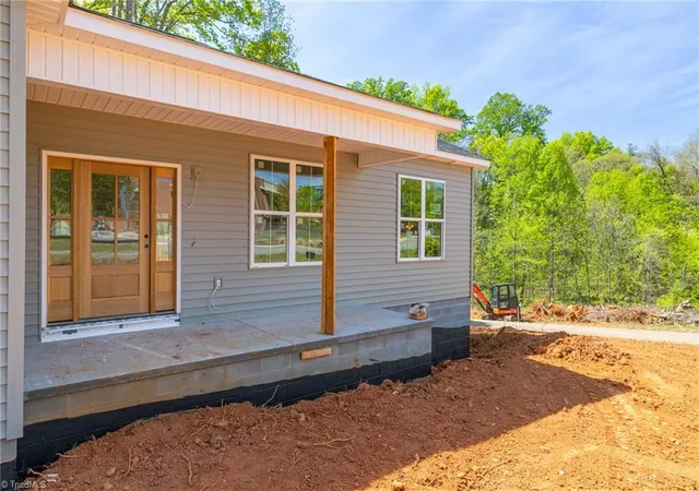 Homes for sale in Rural Hall, NC | 326 College St, Rural Hall, NC 27045 | MLS# 1215969