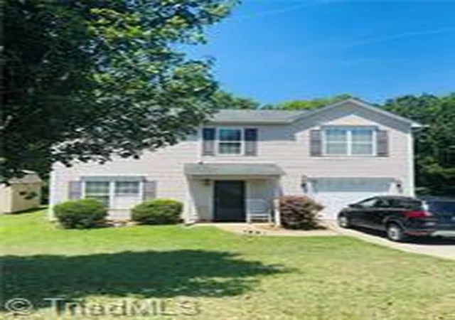 3rd image of 626 Bentley Ln, Burlington, NC 27217 | MLS# 1227429