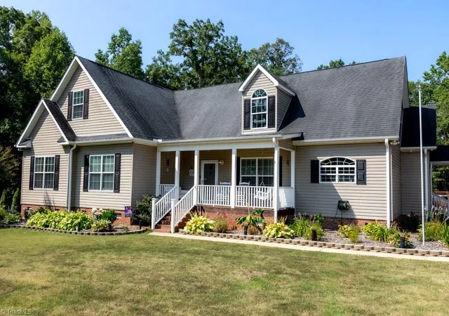 Photo 3 of Manufactured home for sale at 1376 Witty Rd, Summerfield, NC 27358 | MLS# 1229492 | Listing updated on 2026-07-29