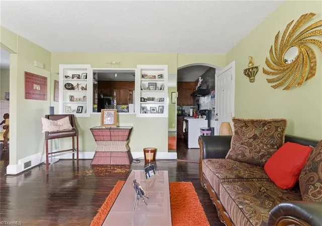 Photo 4 of Single family home for sale at 2360 Dellabrook Rd, Winston Salem, NC 27105 | MLS# 1224397 | Listing updated on 2026-08-10