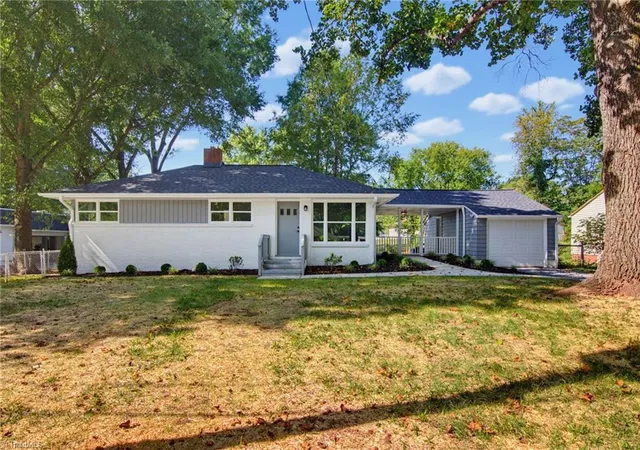 1st image of 901 W Main St, Mayodan, NC 27027 | MLS# 1227849
