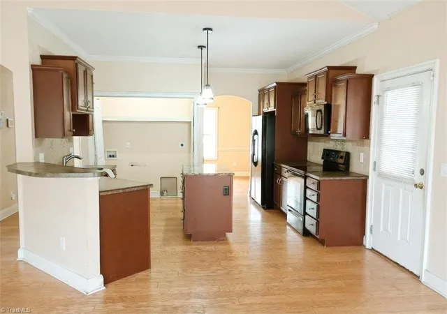 5th image of 502 Old Treybrooke Dr, Greensboro, NC 27406 | MLS# 1208646