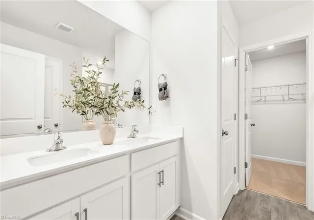 20th image of 4727 Mount Hope Dr, Winston Salem, NC 27107 | MLS# 1228366