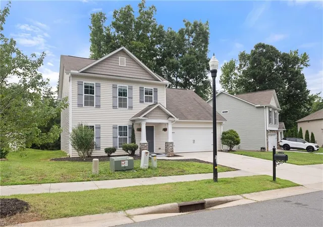 Photo 2 of Single family home for sale at 223 N Wentworth Dr, Mocksville, NC 27028 | MLS# 1229722 | Listing updated on 2026-08-06