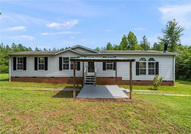 3rd image of 5533 Burton Chapel Rd, Mebane, NC 27302 | MLS# 1229859