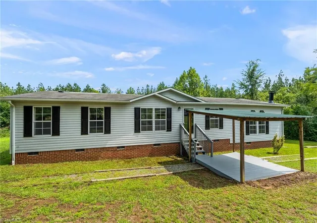 4th image of 5533 Burton Chapel Rd, Mebane, NC 27302 | MLS# 1229859