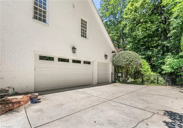 47th image of 4 Flagship Cir, Greensboro, NC 27455 | MLS# 1222464