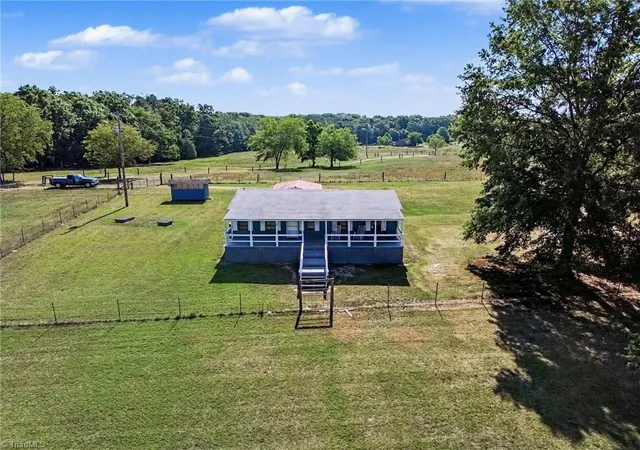 2nd image of 812 Forest Hills School Rd N, Marshville, NC 28103 | MLS# 1227257