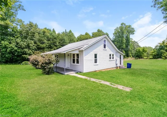 Homes for sale in Stokesdale, NC | 4329 Ellisboro Rd, Stokesdale, NC 27357 | MLS# 1224540