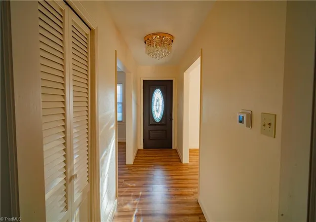 5th image of 246 Merry Hills Dr, High Point, NC 27262 | MLS# 1229082