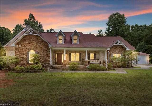 Photo 1 of Single family home for sale at 9127 County Line Rd, Kernersville, NC 27284 | MLS# 1193876 | Listing updated on 2026-10-05