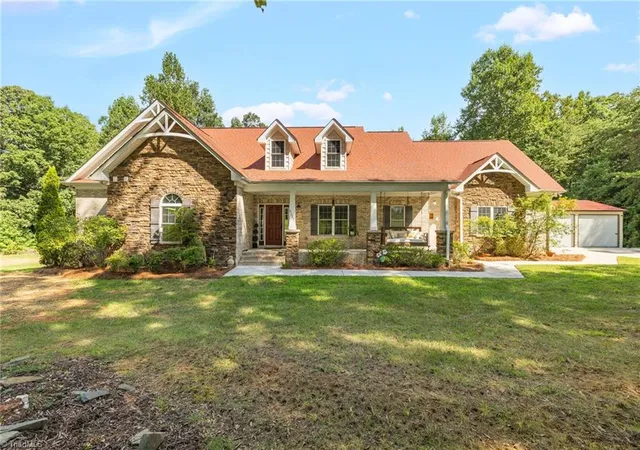 Photo 2 of Single family home for sale at 9127 County Line Rd, Kernersville, NC 27284 | MLS# 1193876 | Listing updated on 2026-10-05