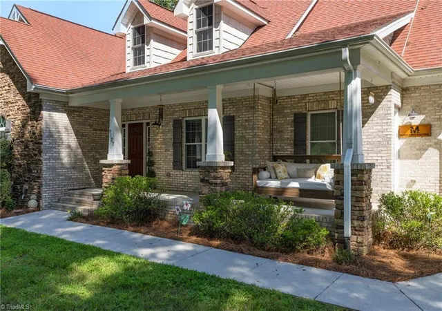 Photo 3 of Single family home for sale at 9127 County Line Rd, Kernersville, NC 27284 | MLS# 1193876 | Listing updated on 2026-10-05