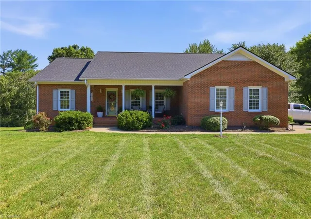 Homes for sale in King, NC | 113 Kiser Rd, King, NC 27021 | MLS# 1226147