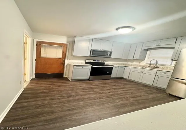 5th image of 4 Lynhaven Ct, Greensboro, NC 27406 | MLS# 1231613