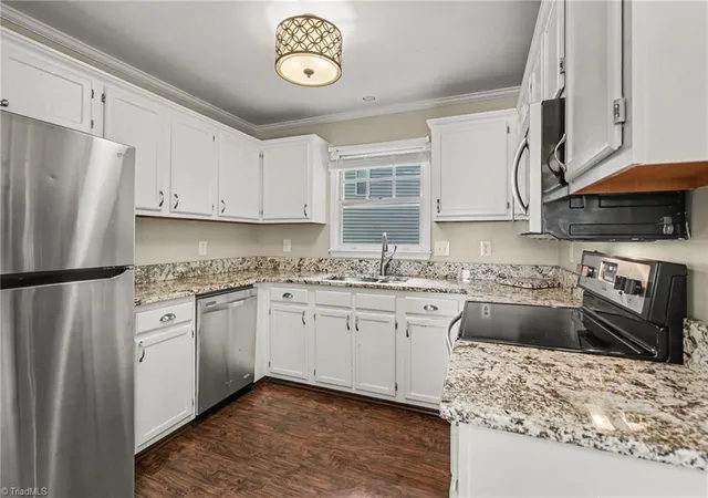 image of 1052 Stamford Club Dr, Rural Hall, NC 27045 | MLS# 1226569