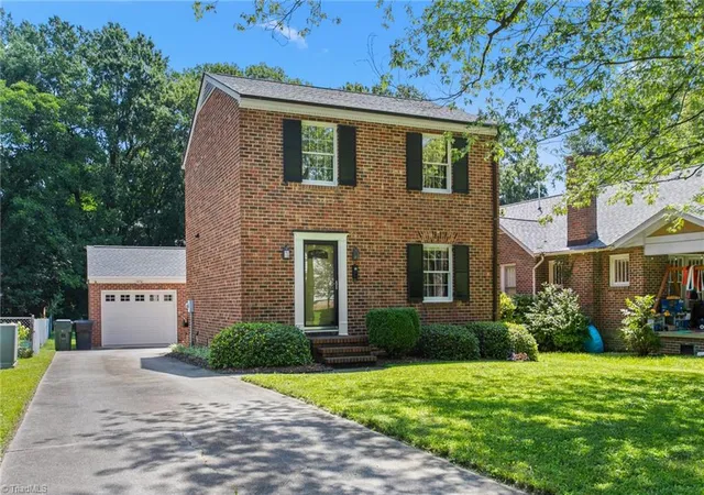 Photo 1 of Sale Pending at 609 Central Ave, Burlington, NC 27215 | MLS# 1230894 | Listing updated on 2026-08-27