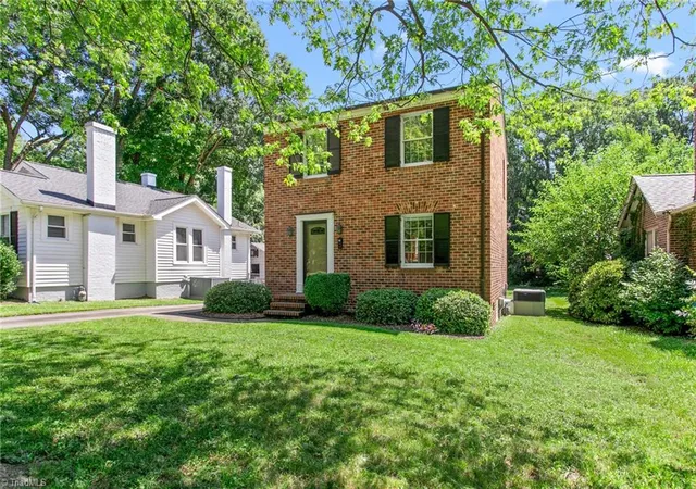Photo 3 of Sale Pending at 609 Central Ave, Burlington, NC 27215 | MLS# 1230894 | Listing updated on 2026-08-27