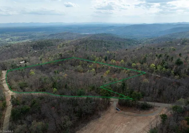 Homes for sale in Mc Grady, NC | 0 Chestnut Mountain Farms Pkwy, Mc Grady, NC 28649 | MLS# 1219146