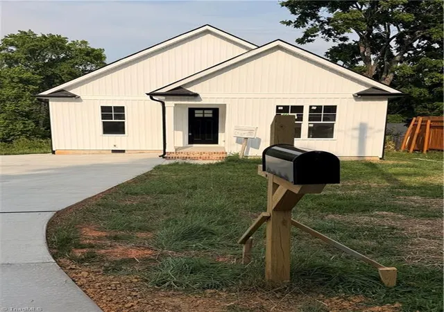 Photo 1 of Single family home for sale at 1313 Kearns Aly, High Point, NC 27260 | MLS# 1222189 | Listing updated on 2026-09-16