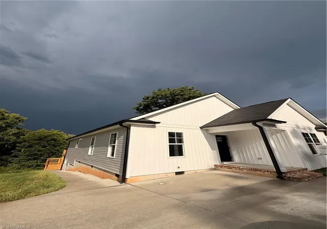 Photo 2 of Single family home for sale at 1313 Kearns Aly, High Point, NC 27260 | MLS# 1222189 | Listing updated on 2026-09-16