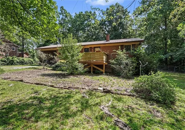 Photo 3 of Sale Pending at 115 Craig Dr, Archdale, NC 27263 | MLS# 1233418 | Listing updated on 2026-09-18