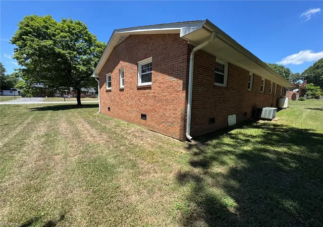 Photo 2 of Single family home for sale at 112 Wilson St, Yadkinville, NC 27055 | MLS# 1233210 | Listing updated on 2026-09-15