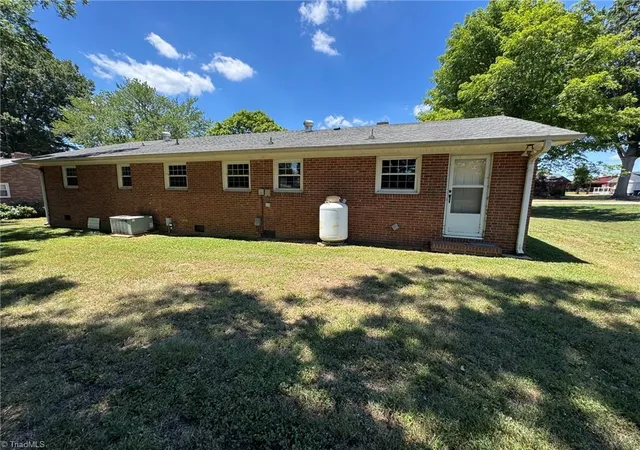 Photo 3 of Single family home for sale at 112 Wilson St, Yadkinville, NC 27055 | MLS# 1233210 | Listing updated on 2026-09-15