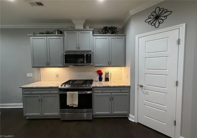 4th image of 2901 Fernley Ct, High Point, NC 27262 | MLS# 1215331
