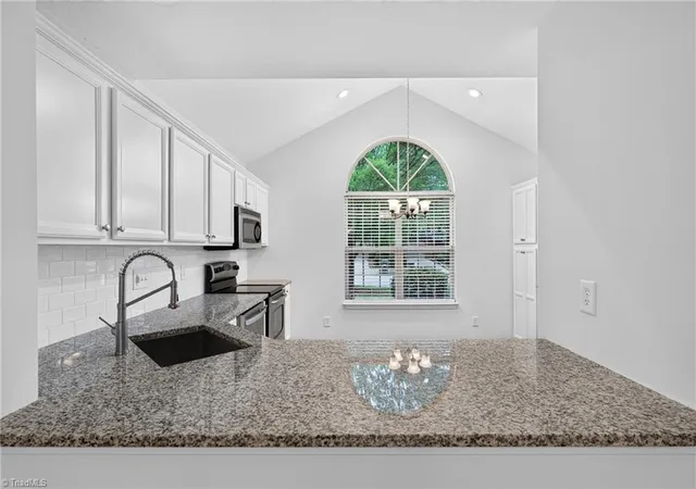 Photo 2 of Single family home for sale at 840 Jarman Dr, Jamestown, NC 27282 | MLS# 1230046 | Listing updated on 2026-09-17