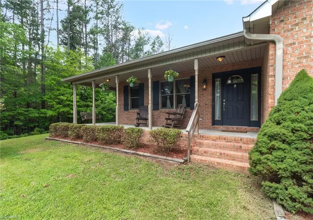 3rd image of 7150 Belews Run Rd, Walnut Cove, NC 27052 | MLS# 1229547