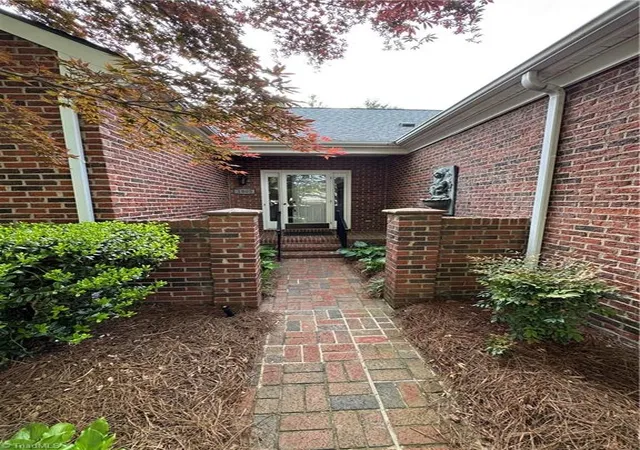 1st image of 1805 Country Club Dr, High Point, NC 27262 | MLS# 1215956