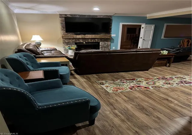 4th image of 1805 Country Club Dr, High Point, NC 27262 | MLS# 1215956