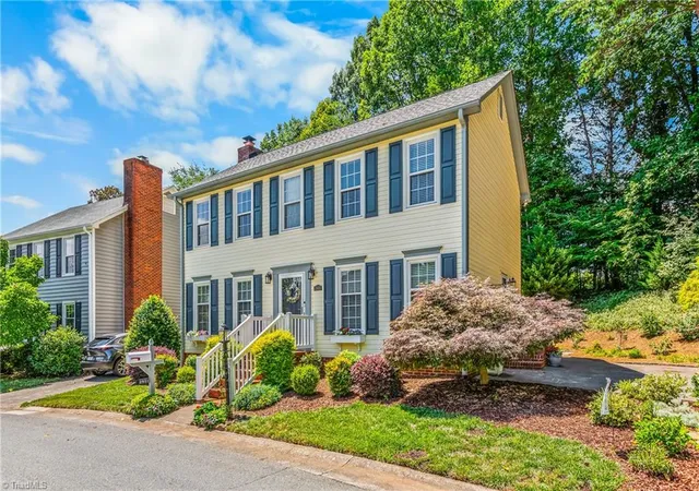 3rd image of 2901 Bradenton Dr, Winston Salem, NC 27103 | MLS# 1225927