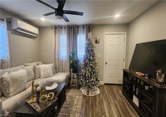 Photo 3 of Single family home for sale at 1210 22nd Street, Winston Salem, NC 27105 | MLS# 1204934 | Listing updated on 2026-08-26