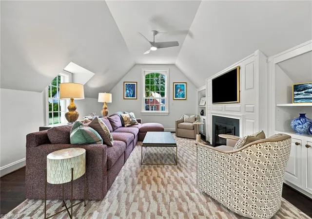 2nd image of 708 Florham Dr, High Point, NC 27262 | MLS# 1228937