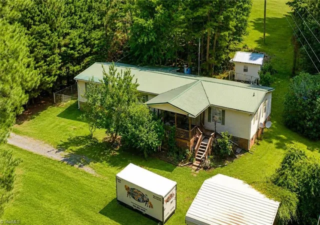 Homes for sale in Randleman, NC | 2742 George York Rd, Randleman, NC 27317 | MLS# 1226472