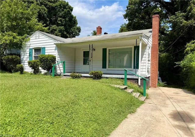 Photo 1 of Single family home for sale at 1003 Charlotte Ave, High Point, NC 27262 | MLS# 1233669 | Listing updated on 2026-09-14