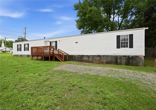 12th image of 1250 Elrado St #A, Burlington, NC 27217 | MLS# 1229359